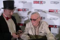 Stan Lee (loves magic!)