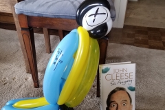 John Cleese (Balloon Dead Parrot gift)