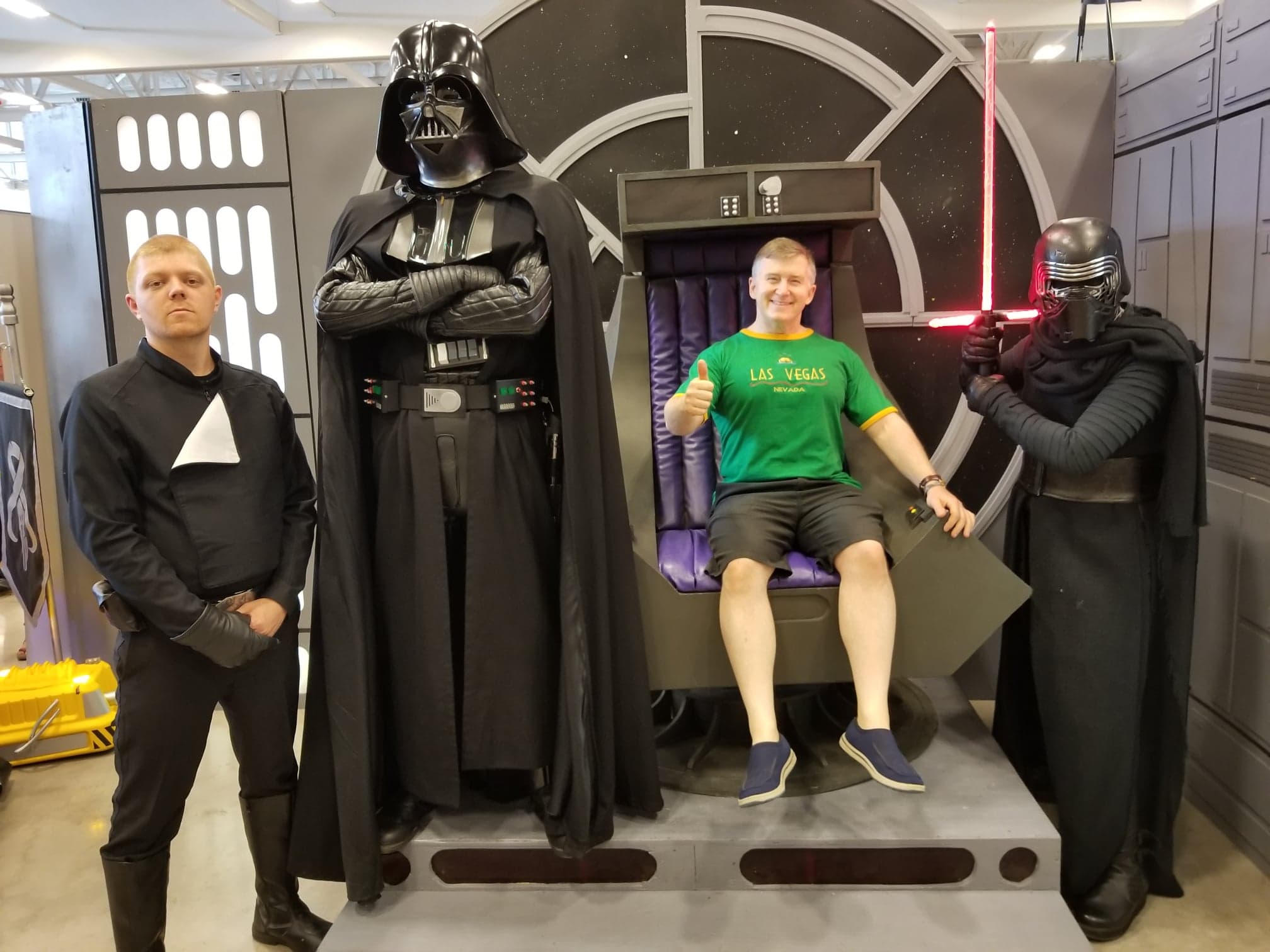 Kylo Ren, Vader, First Order's Hux (cosplayers)